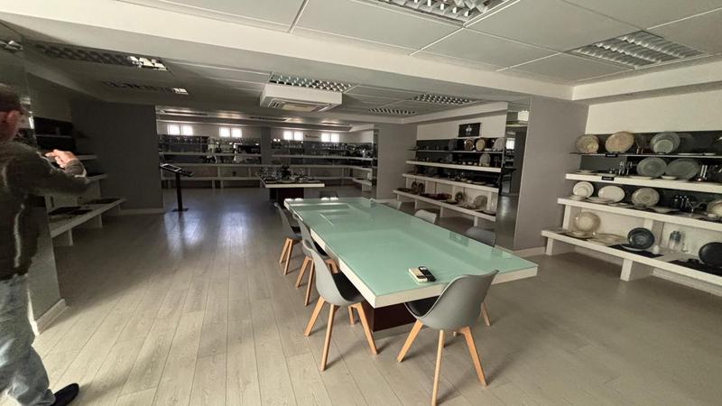 Commercial Property for Sale in Paarden Eiland Western Cape
